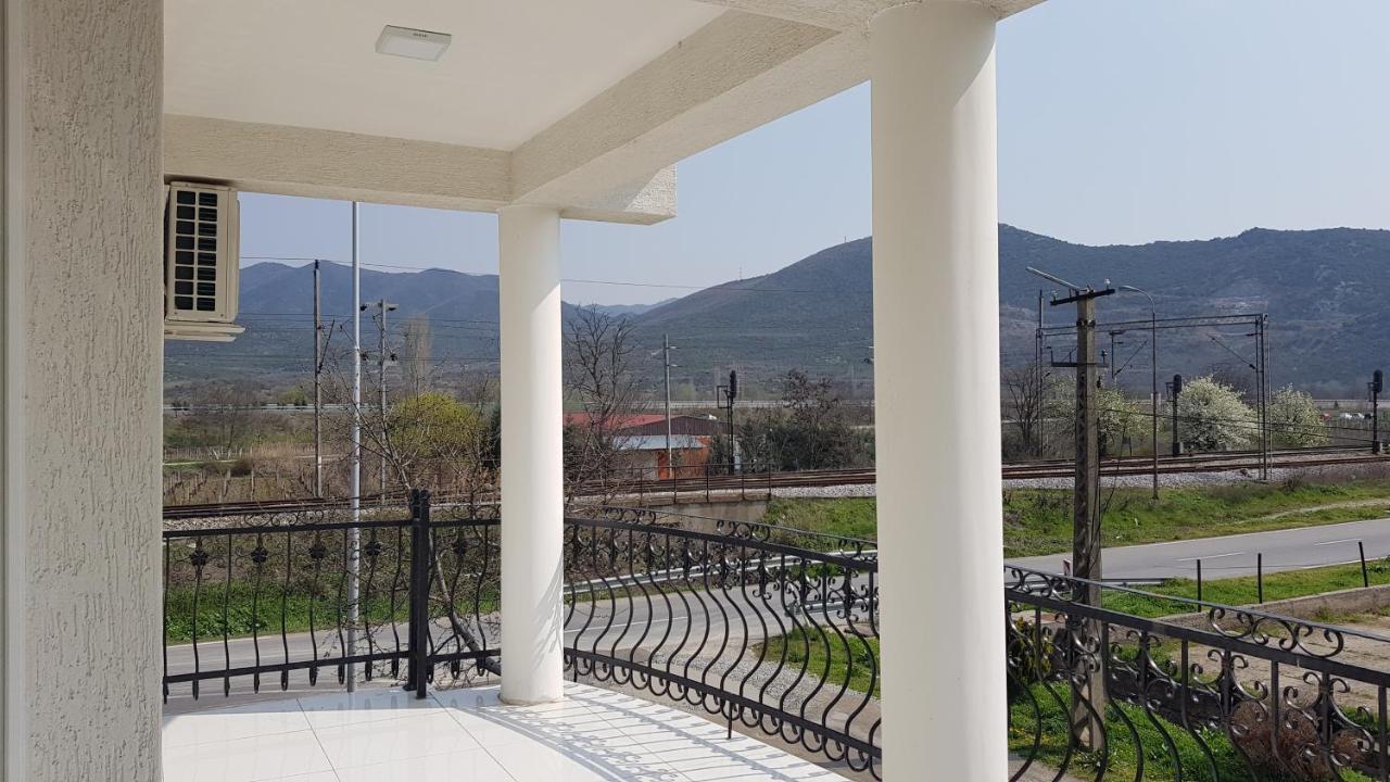 Villa Bratislava Demir Kapija Buitenkant foto
